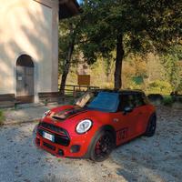 Mini JCW 2.0 231cv "Petrolhead Edition" n.2di6