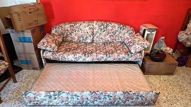 Divano letto comodo e funzionale
