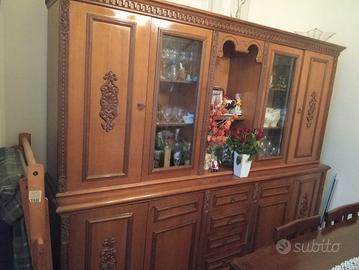 mobile soggiorno con vetrina 