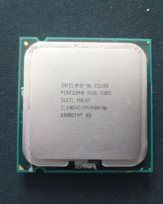 Processore Intel Pentium E5300 Dual Core