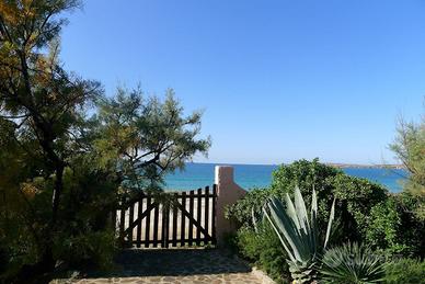 Villa fronte mare nella Sardegna occidentale - Co