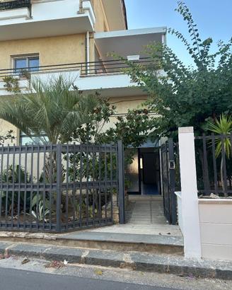 Locale MQ180 a Caltagirone