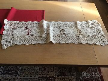 Centrotavola fatto a mano con l’uncinetto