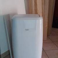 Condizionatore portatile Beko BP1125H