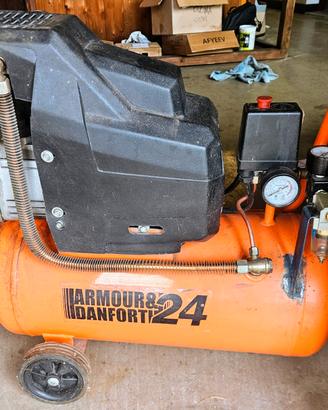 COMPRESSORE ARIA 25 LT