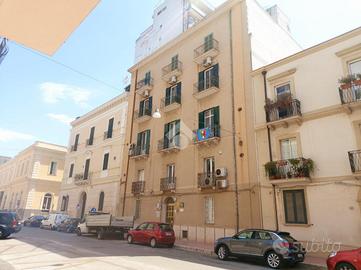 3 LOCALI A TARANTO