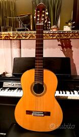 Chitarra  ECÓ sempre in custodia nuova