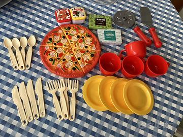 Gioco Pizza con posate e piattini