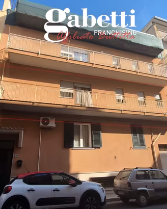 Ampio appartamento con doppia esposizione A/85