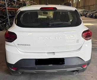 RICAMBI SANDERO DEL 2024 CC 1.0 BENZ H4D F4