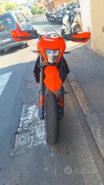 Ktm 690 SMC 2026