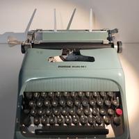 Macchina di scrivere vintage