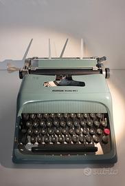 Macchina di scrivere vintage