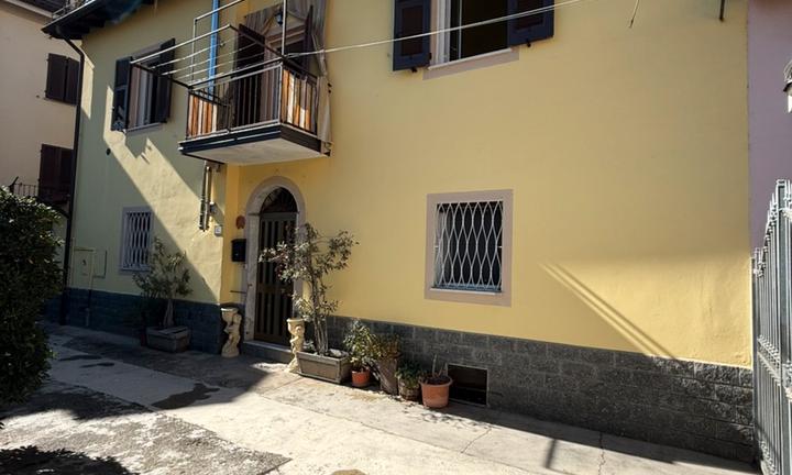 Casa semi indipendente