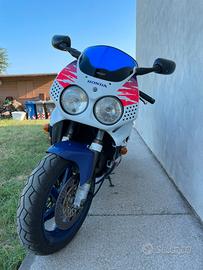 Honda CBR 900 SC28 Fireblade 1992