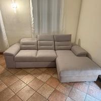 DIVAN0 CON PENISOLA ANTIMACCHIA