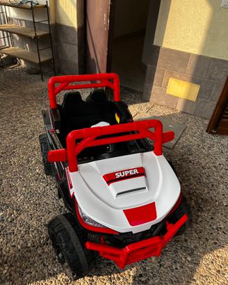 Auto elettrica telecomandata per bimbi