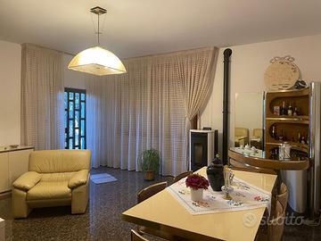 Appartamento in bifamiliare - R18