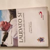 Libro di Papa Francesco "Laudato Si' enciclica sul