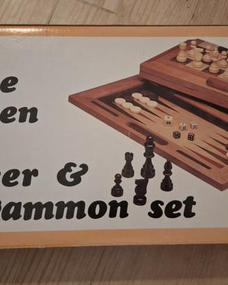3 in 1: scacchi, dama e backgammon