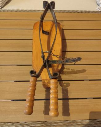 Morsa per prosciutto con supporto in legno