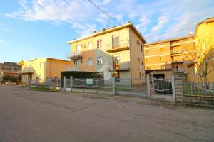 PORZIONE DI BIFAMILIARE A FABBRICO