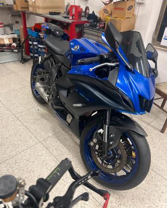 Ricambi Yamaha YZF-R7