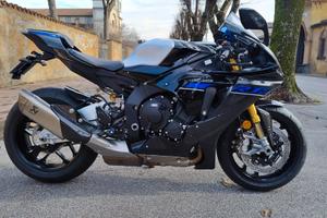 Yamaha R-1 M 2024 full a 0km