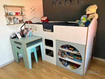 Cameretta letto singolo rialzato