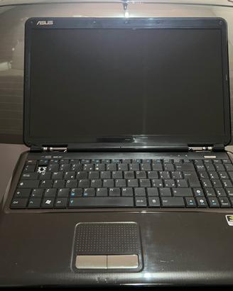 Computer Asus da testare