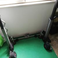 rack decathlon pieghevole palestra