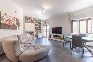 Appartamento di 137 m² con 4 locali a Ciampino