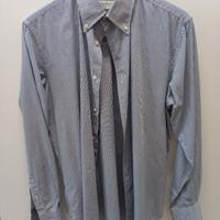 camicia blu e bianca 