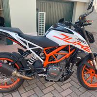 Ktm Duke 390+accessori