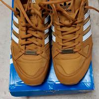 scarpe Adidas modello ZX 750