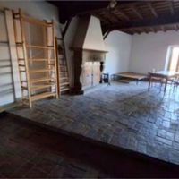 Appartamento biliv. indipendente centro Capranica