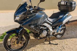 Suzuki V Strom DL 1000 - 2002