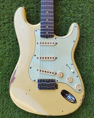 STRATOCASTER BUTTARINI 60 VINTAGE WHITE (MOGANO) 