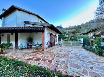 PORZIONE DI BIFAMILIARE A STELLANELLO