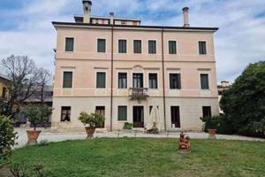 Complesso immobiliare a Montebelluna (TV)