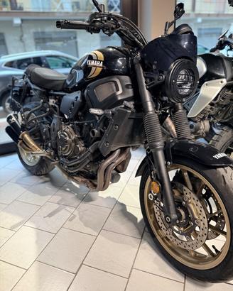 Yamaha XSR 700 2023 Akrapovic