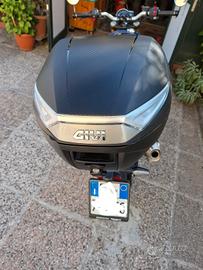 Bauletto GIVI per Triumph Speed/Scrambler 400