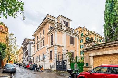 3 LOCALI A ROMA