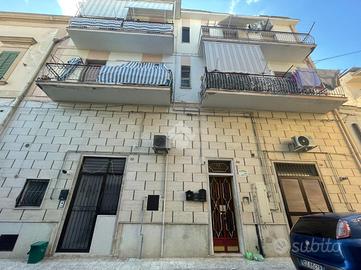 2 LOCALI A CERIGNOLA