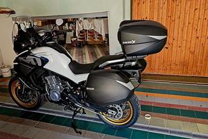 Tris SHAD completo di staffe 4P per CFMOTO