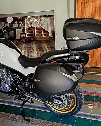Tris SHAD completo di staffe 4P per CFMOTO