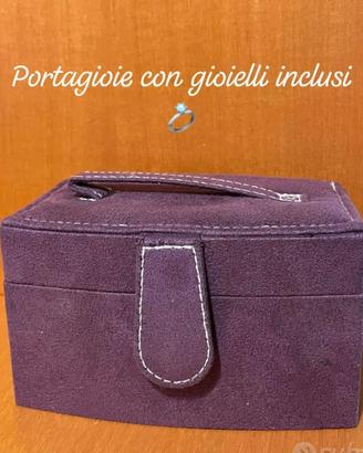 Portagioie con 15 gioielli inclusi