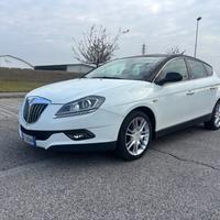 Lancia Delta 1.6 MJT DPF S Platino
