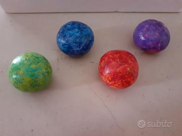 4 sassi fermacarte dipinti a mano 