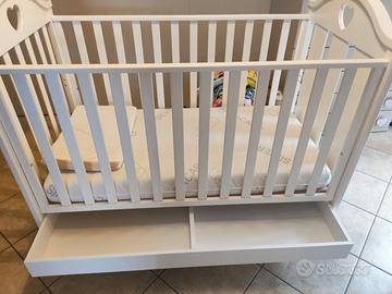 Lettino Erbesi, materasso, paracolpi, piumone.